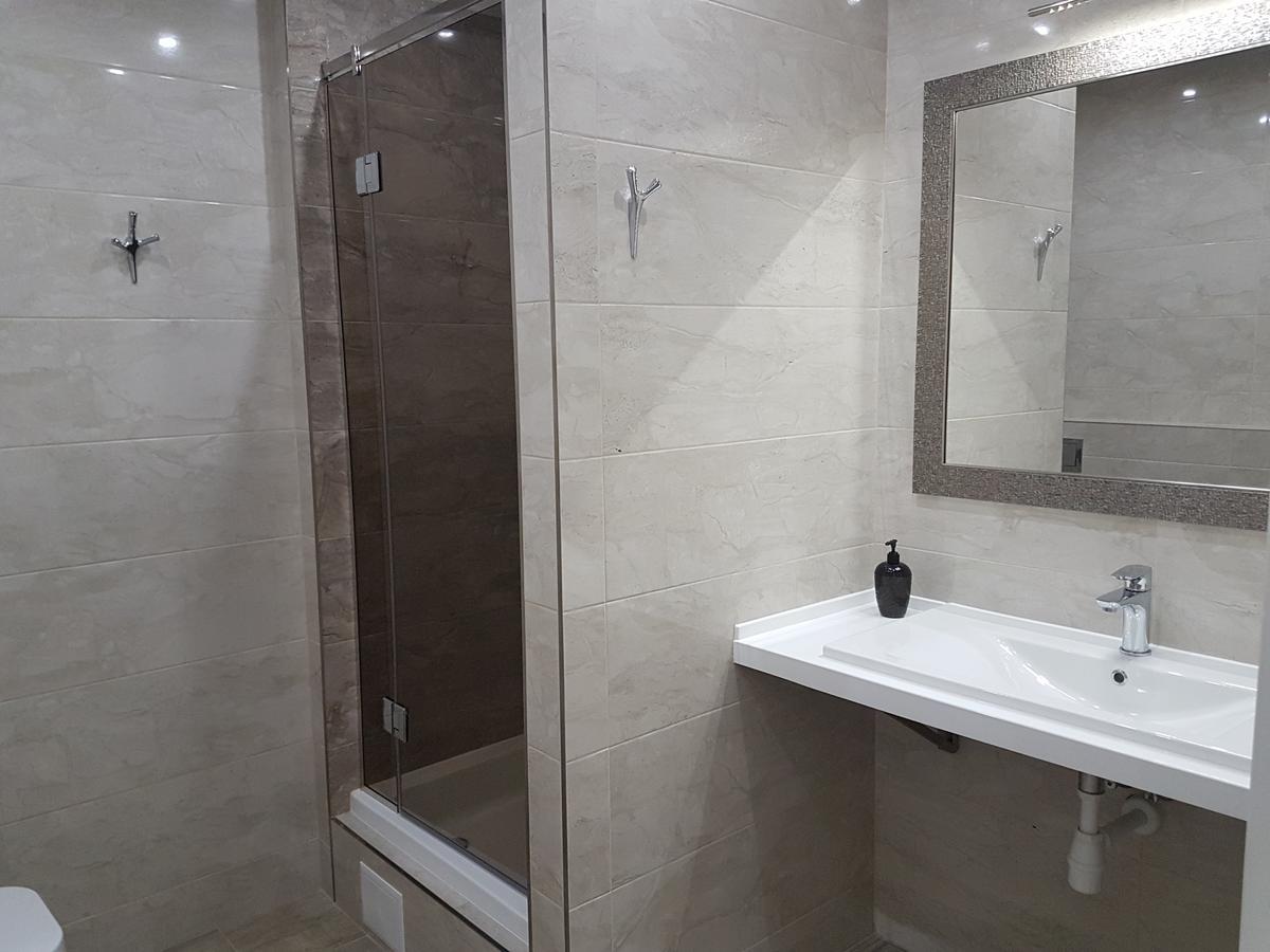 צ'יסינאו Royal Center-3 Rooms 3 Tv מראה חיצוני תמונה